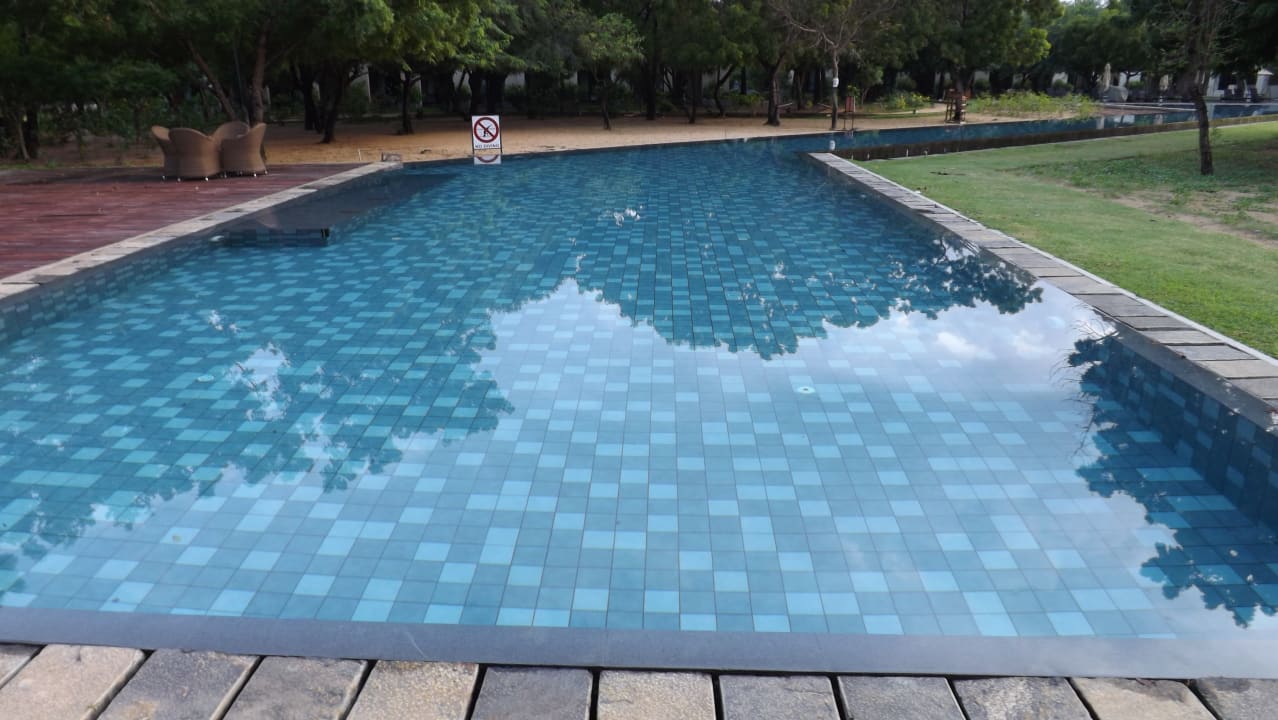 Pool Sunrise by Jetwing