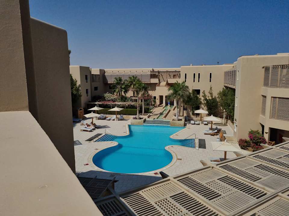 Pool The Breakers Diving & Surfing Lodge