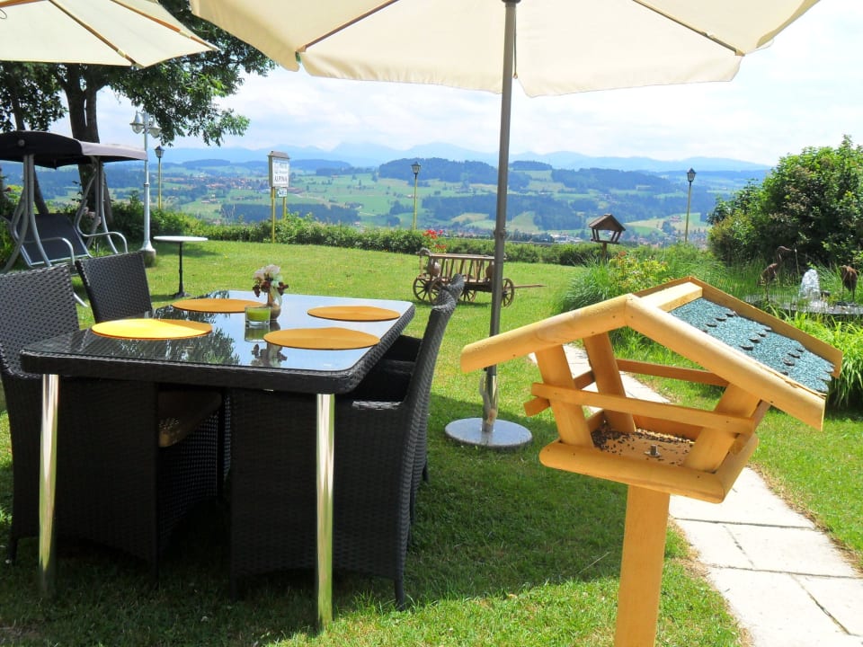 Gartenanlage Hotel Alpina