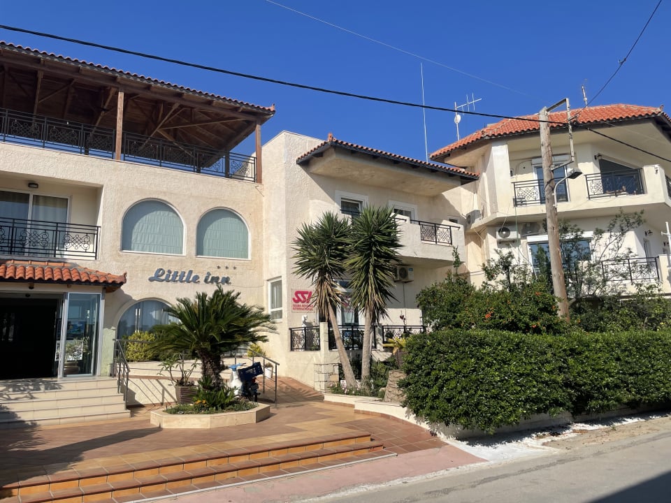 Außenansicht Hotel Little Inn