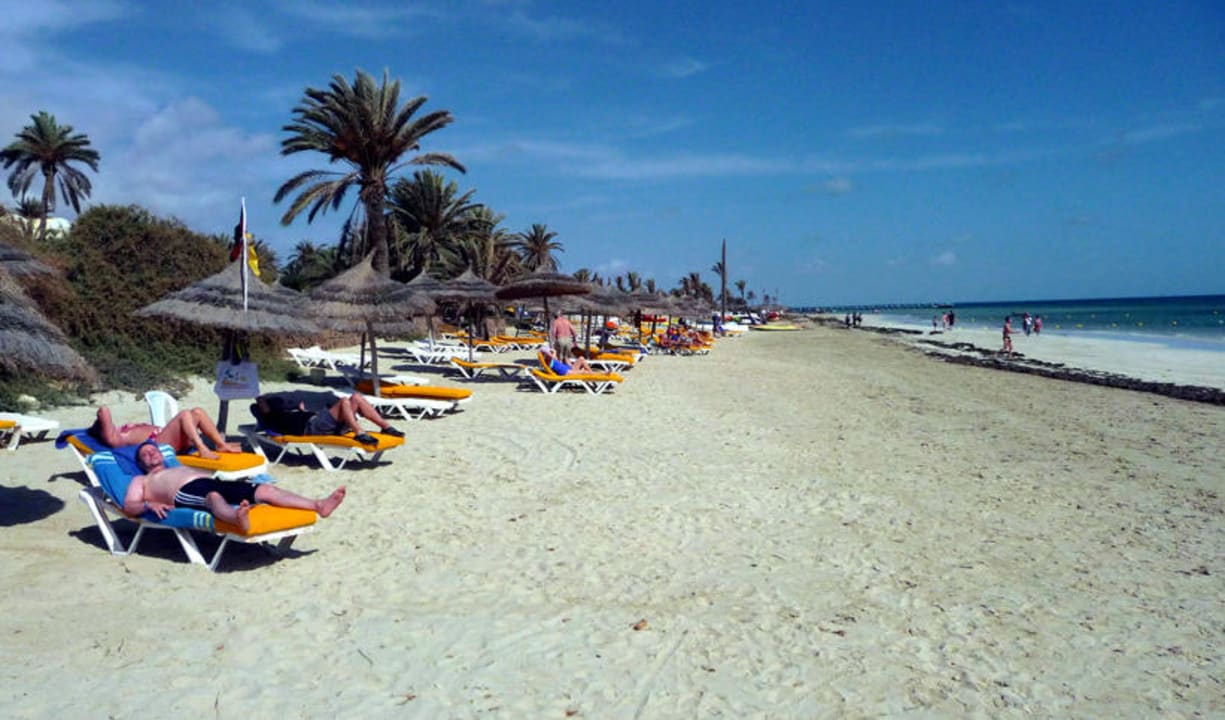 Faulenzen am Strand Hotel Eden Star