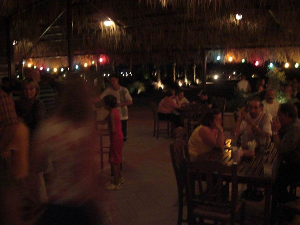 Beachparty Jaz Mirabel Park & Club