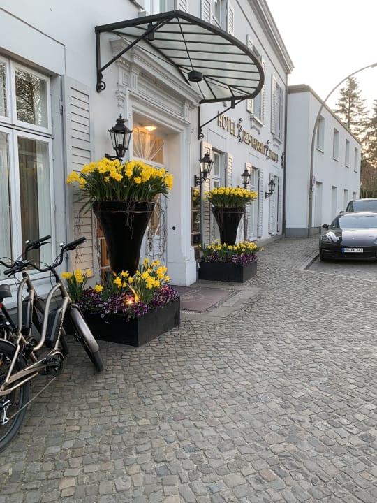 Außenansicht Hotel Louis C. Jacob