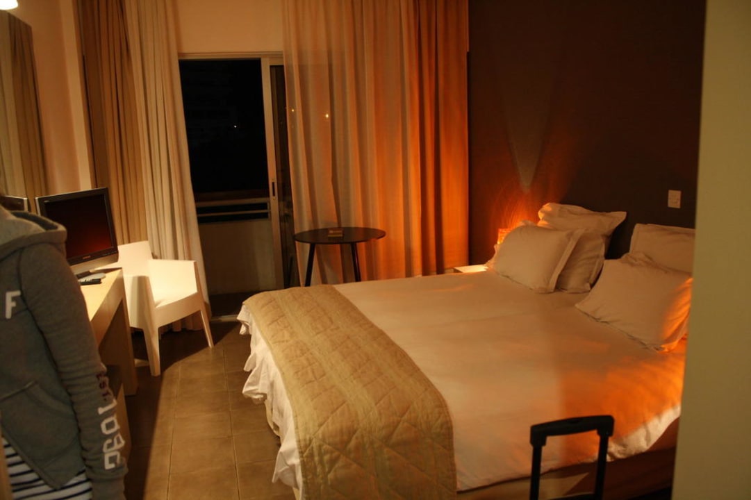 Zimmer Napa Mermaid Hotel & Suites