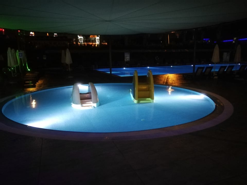 Pool Hane Family Resort