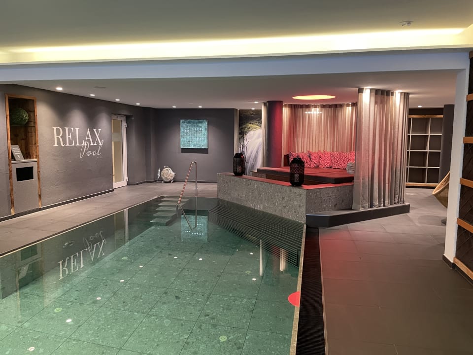 Pool Bergkristall - Mein Resort im Allgäu