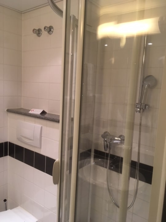 Zimmer TRIBE Düsseldorf