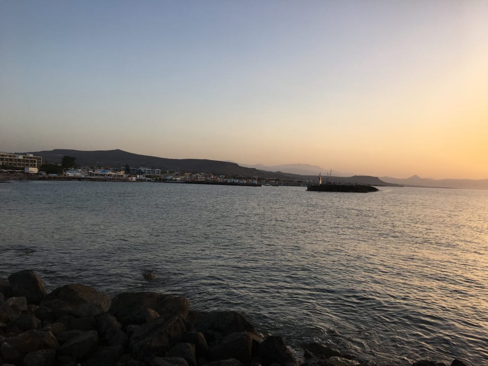 Strand Hotel Aphrodite Beach Club