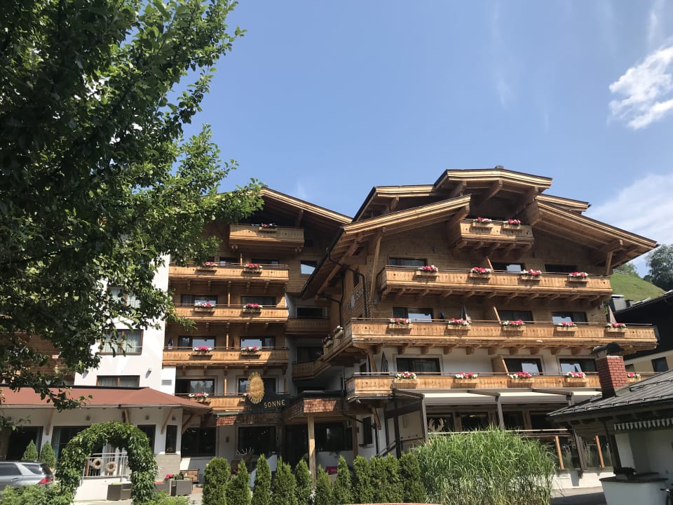 Außenansicht Hotel DIE SONNE