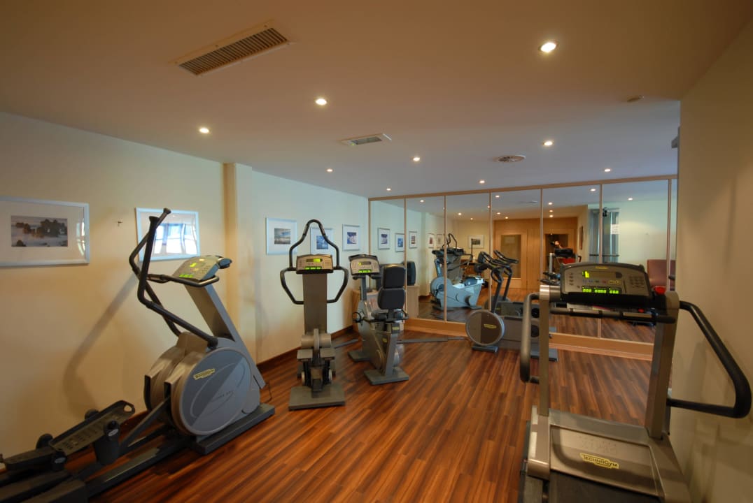 Fitnessraum (Kraft- und Ausdauergeräte) Der Kleinwalsertaler Rosenhof