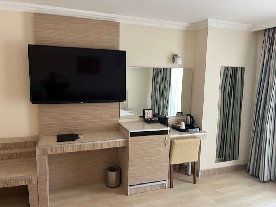 Zimmer Narcia Resort Side