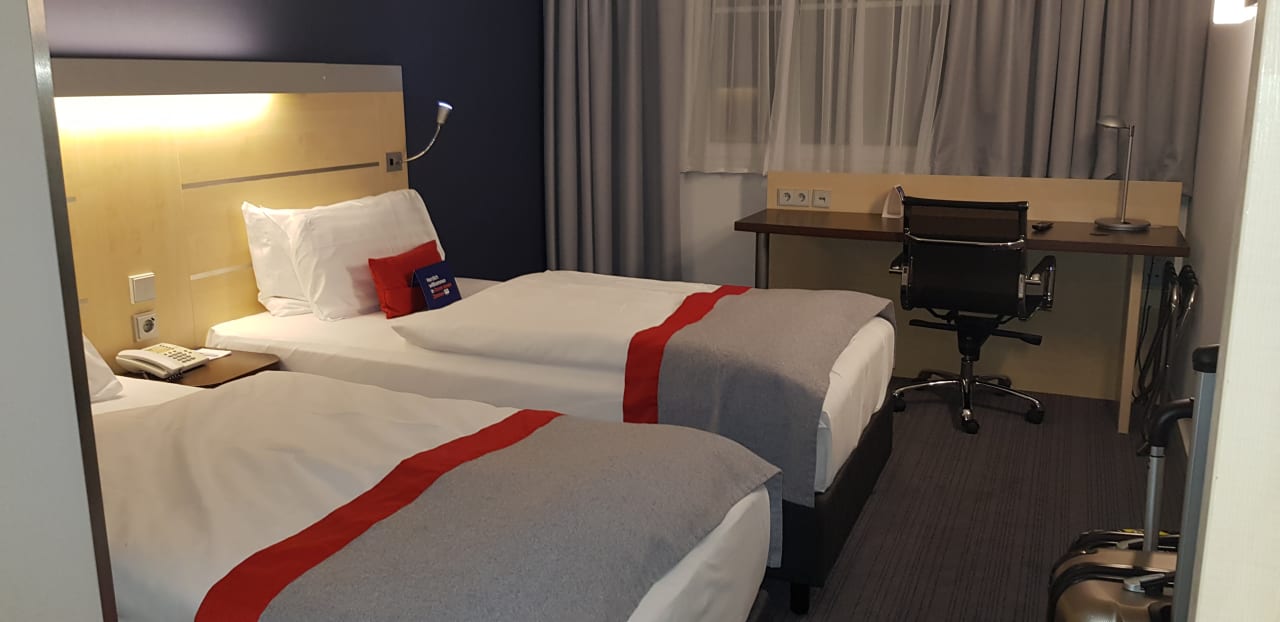 Zimmer Holiday Inn Express Berlin City Center