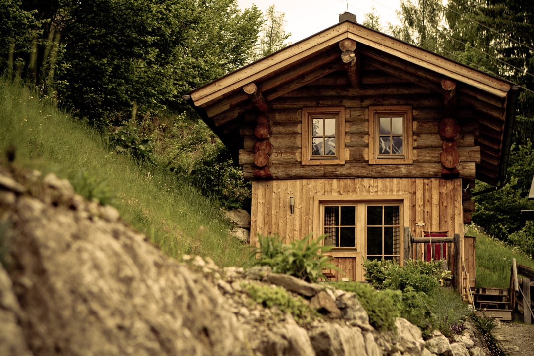 Außenansicht Hüttendorf Maria Alm