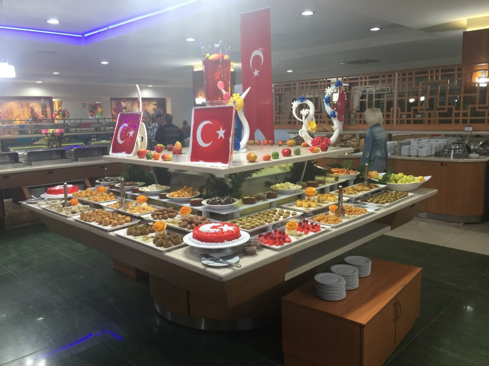 Gastro Side Breeze Hotel
