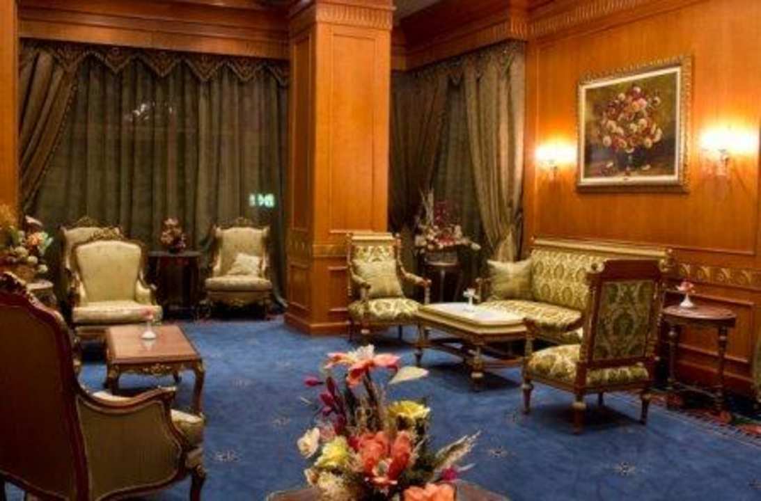 Khufu salon  Helnan Hotel Aswan