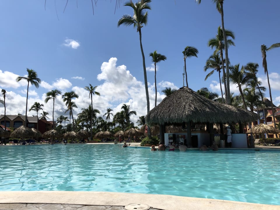 Pool Punta Cana Princess All Suites Resort & Spa