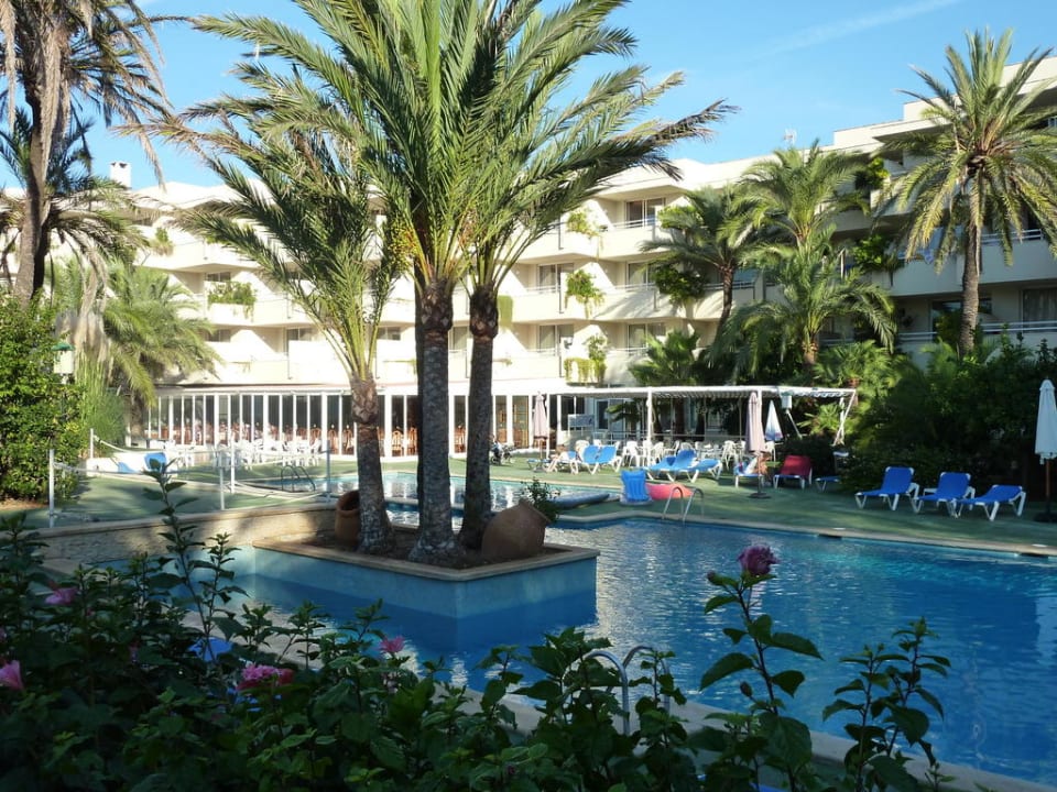 Pool Globales Cala Bona