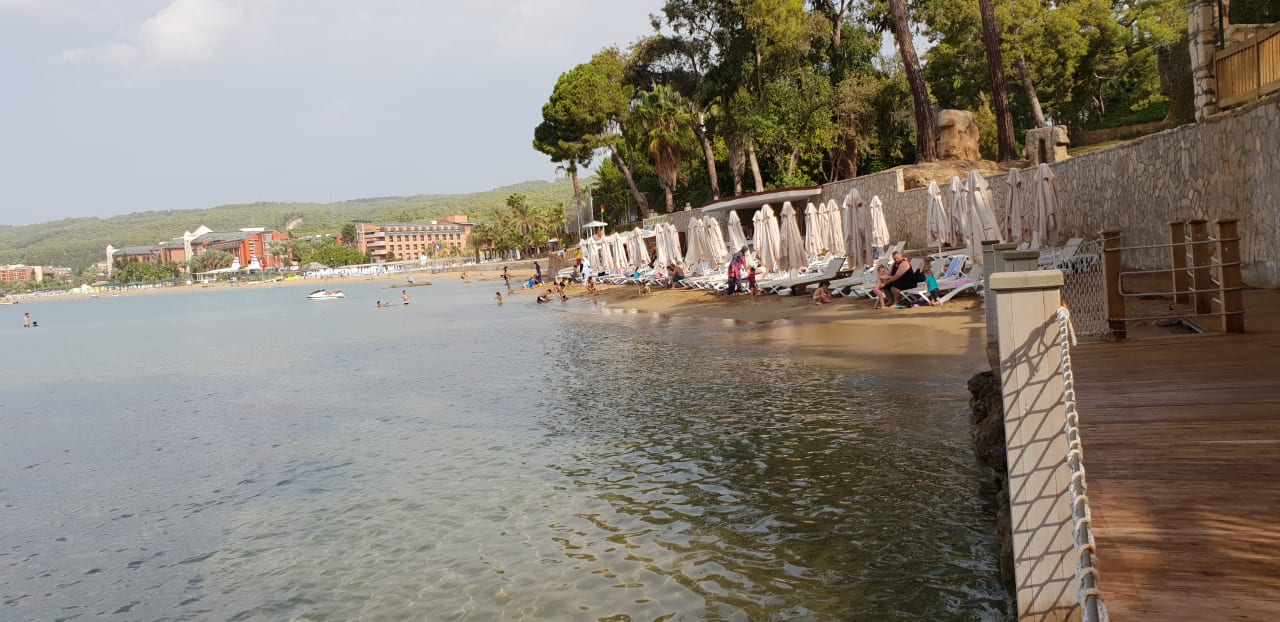 Strand Wome Deluxe Hotel