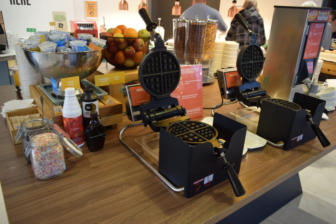 Gastro Hampton by Hilton Krakow Airport