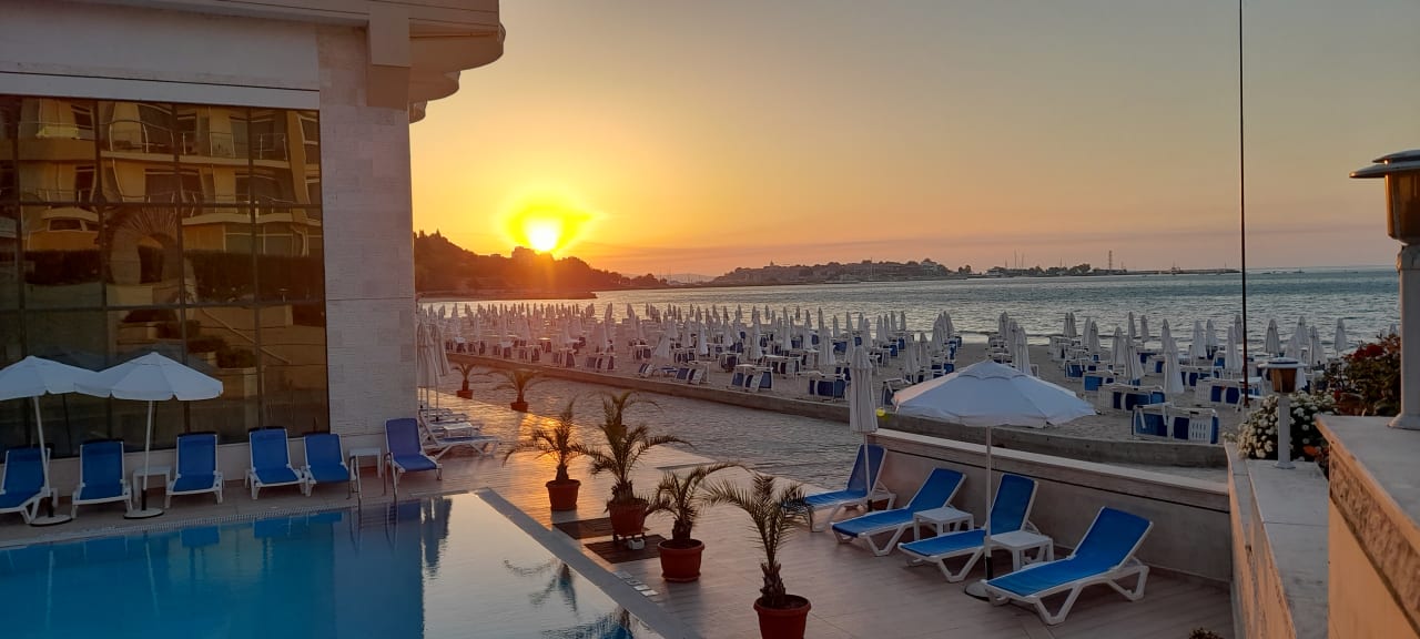 Außenansicht Hotel Bilyana Beach