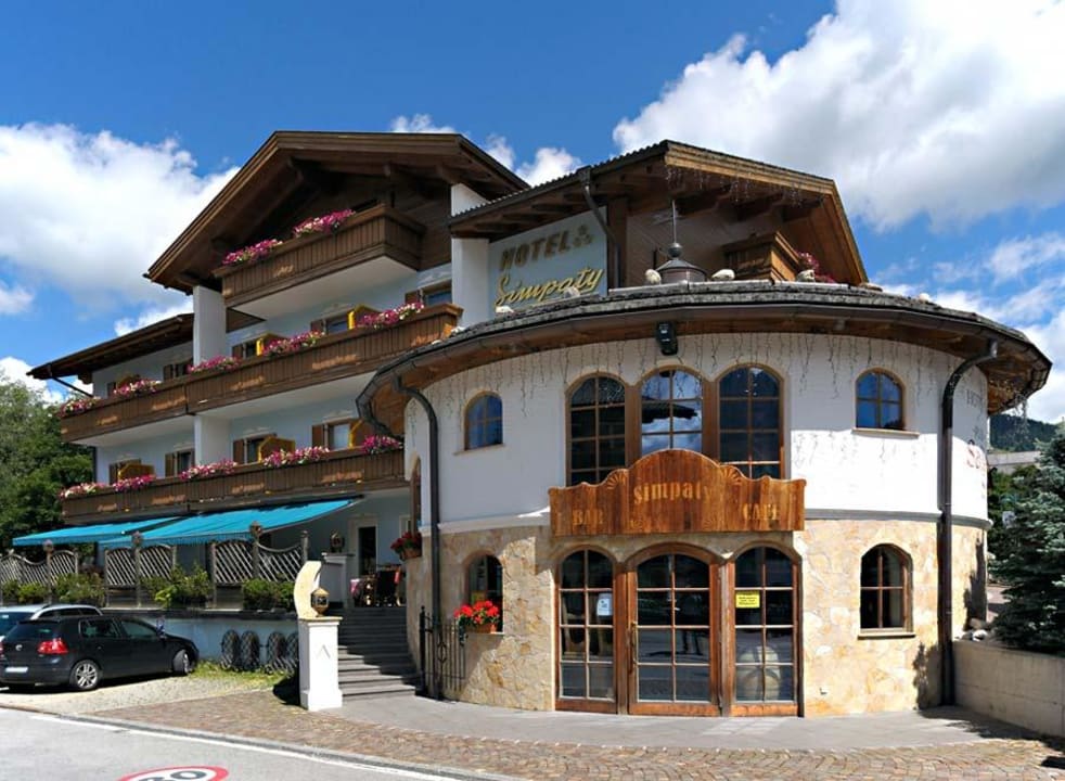 Hotel Simpaty Außenansicht Hotel Simpaty