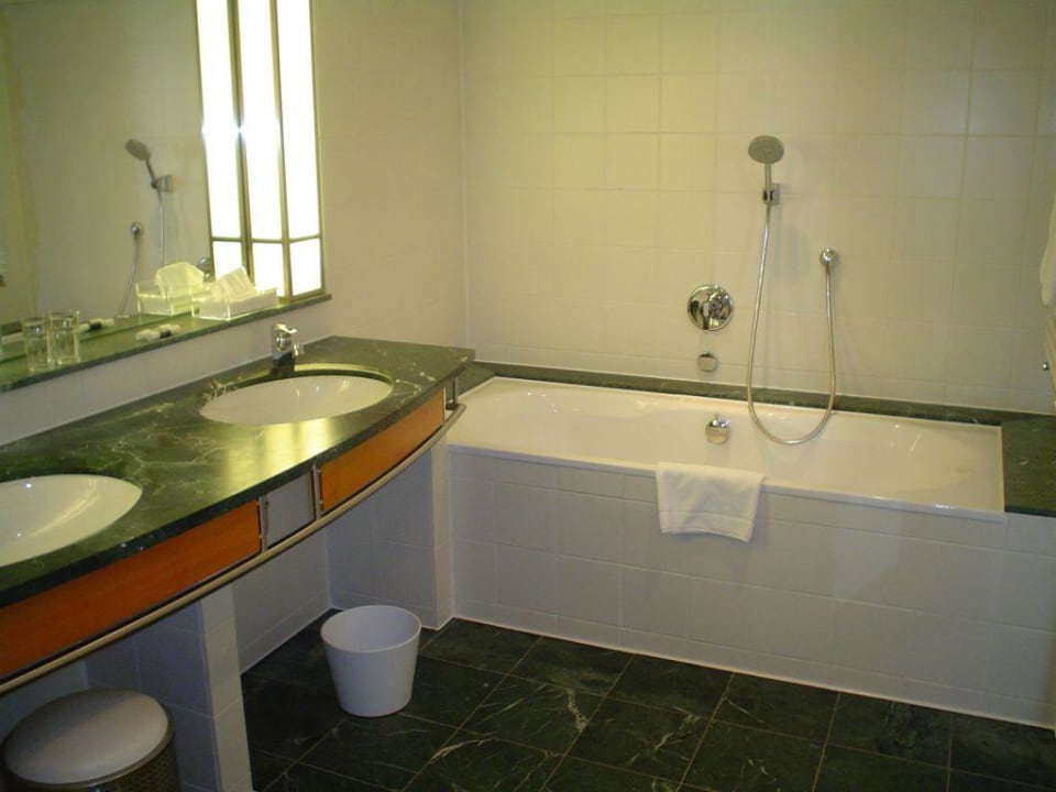 Mangement Suite- Badezimmer The Mandala Hotel