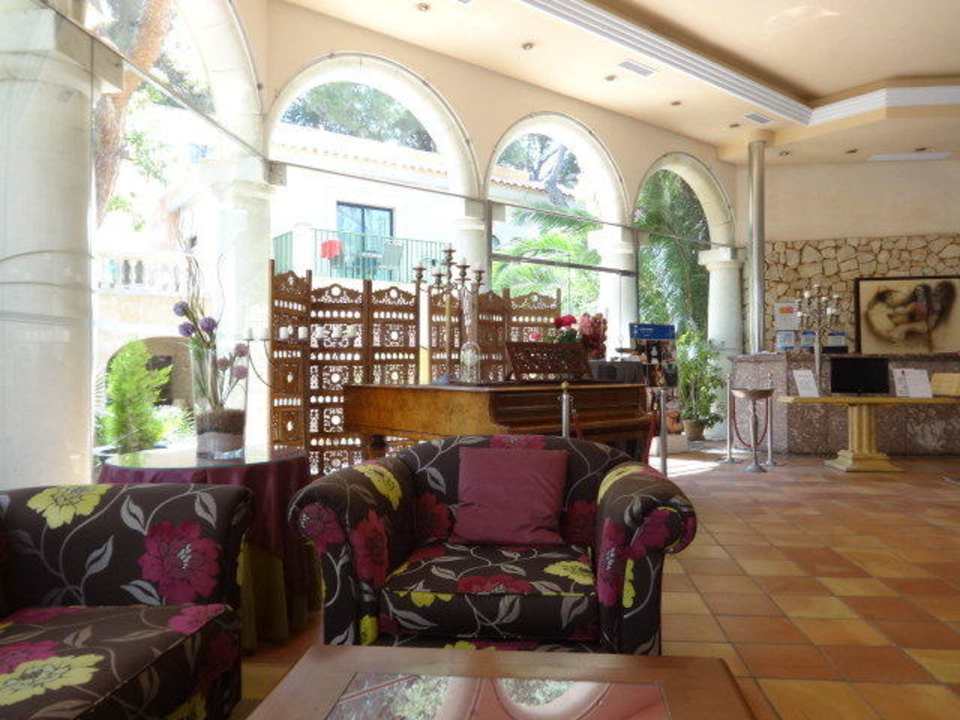 In der Lobby Lago Garden