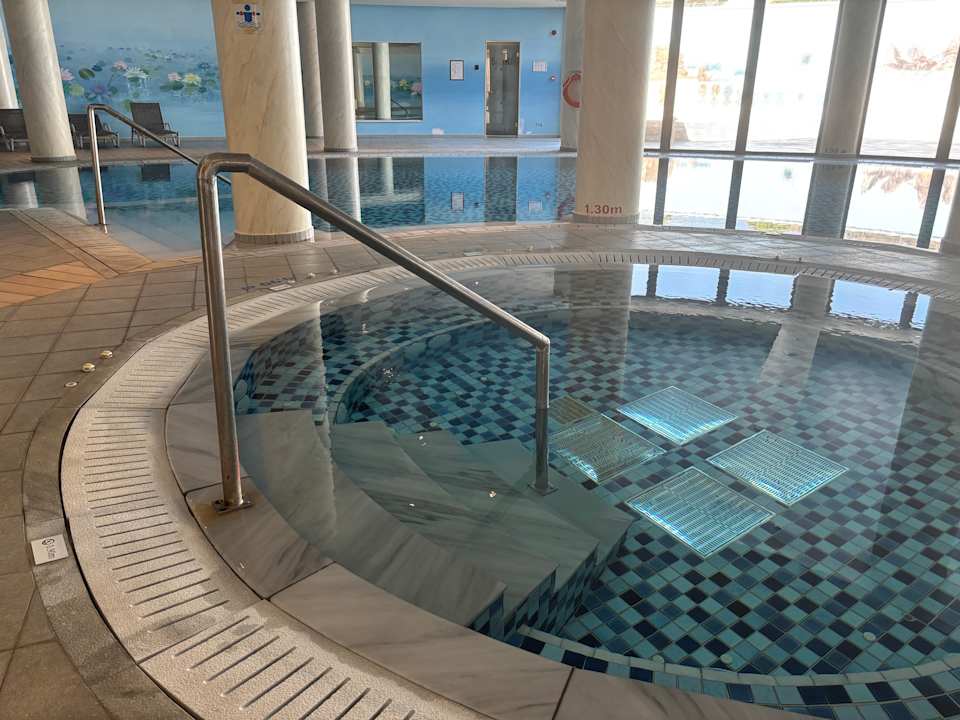 Pool La Marquise Luxury Resort Complex