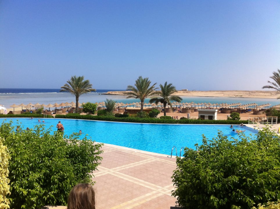 Kleinerer Pool TUI MAGIC LIFE Kalawy