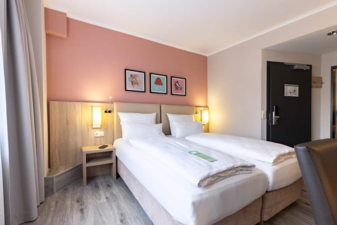 Zimmer Garner Hotel Bremen North by IHG