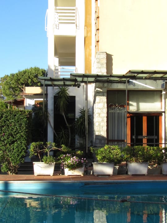 Blick zum Hoteleingang Hotel Conchiglia d'Oro