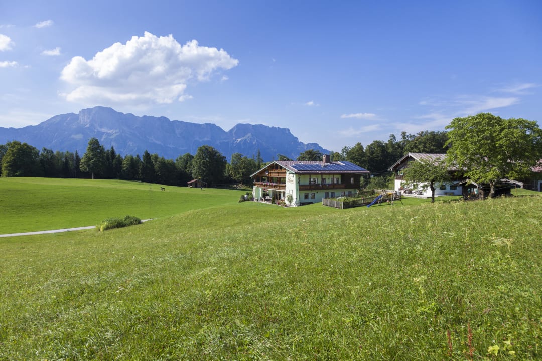 Außenansicht Ferienwohnungen Gästehaus Lärcheck
