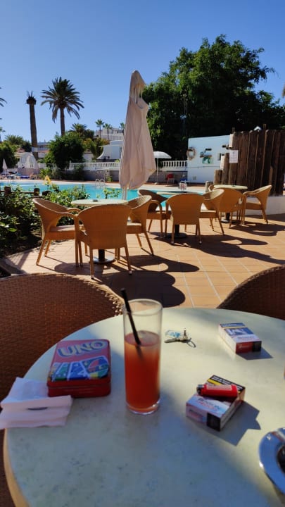 Gastro HL Miraflor Suites Hotel