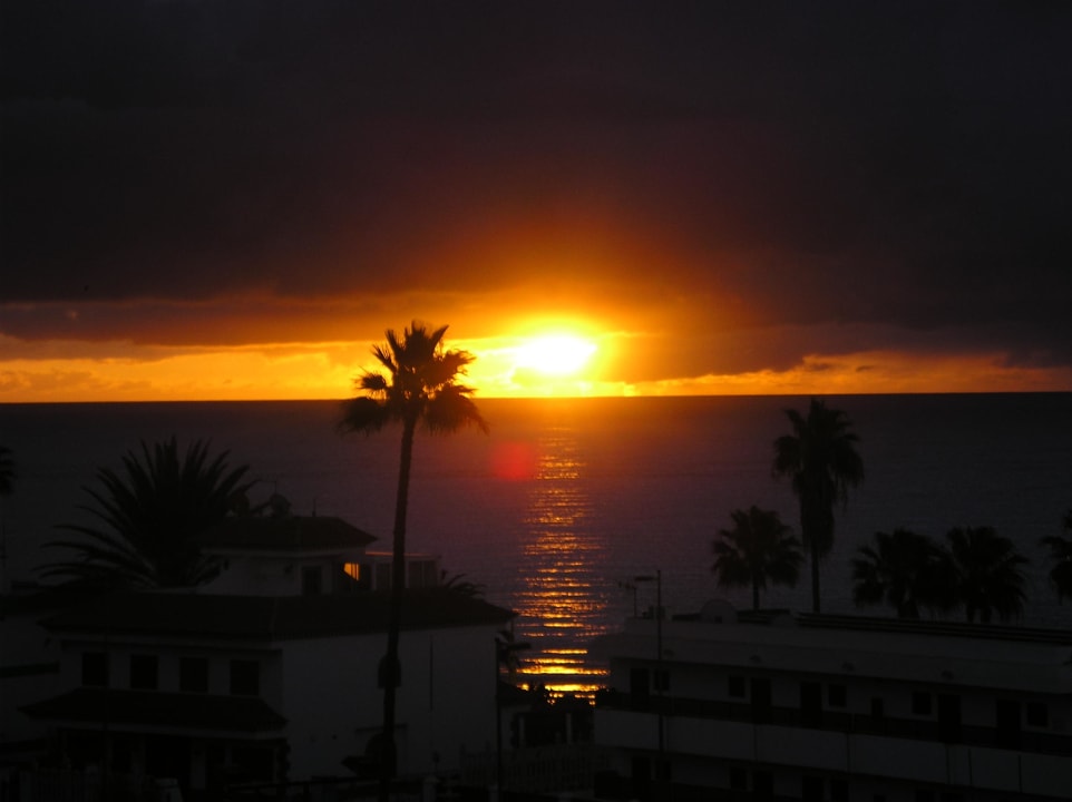 Sonnenaufgang allsun Hotel Lucana