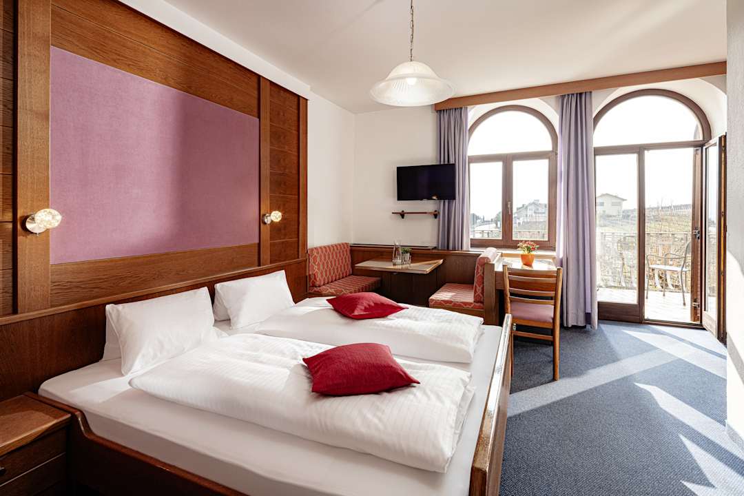 "Zimmer" Gasthof Kalterer See Hof (Kaltern) • HolidayCheck (Südtirol ...