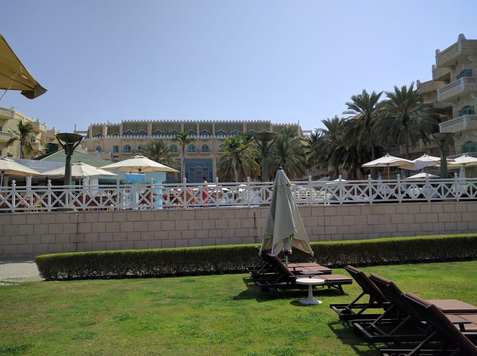 Strand Grand Hyatt Muscat