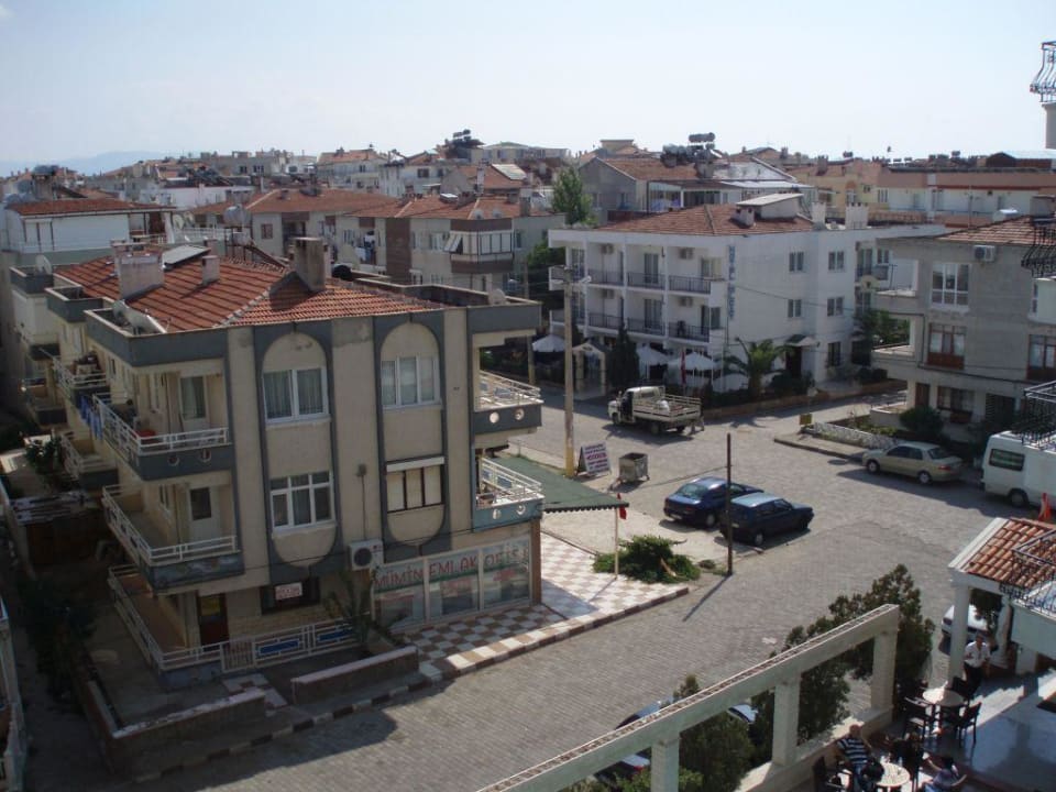 Der Blick von meinem Balkon auf die Umgebung Hotel Kalif