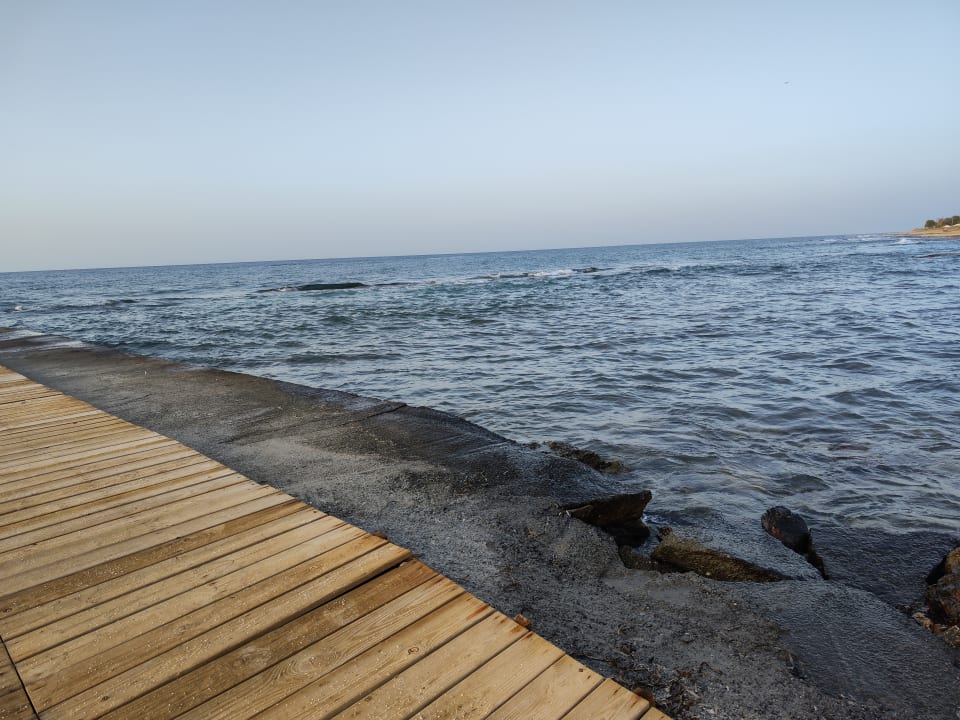 Strand Hotel Serita Beach