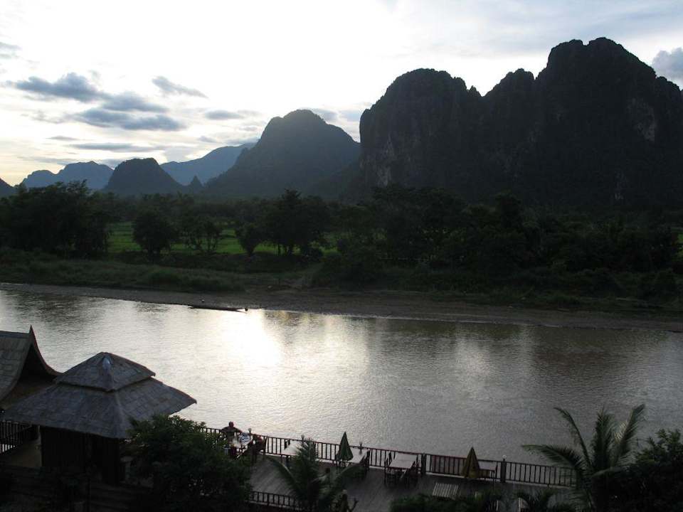 Ausblick am Abend Hotel Elephant Crossing