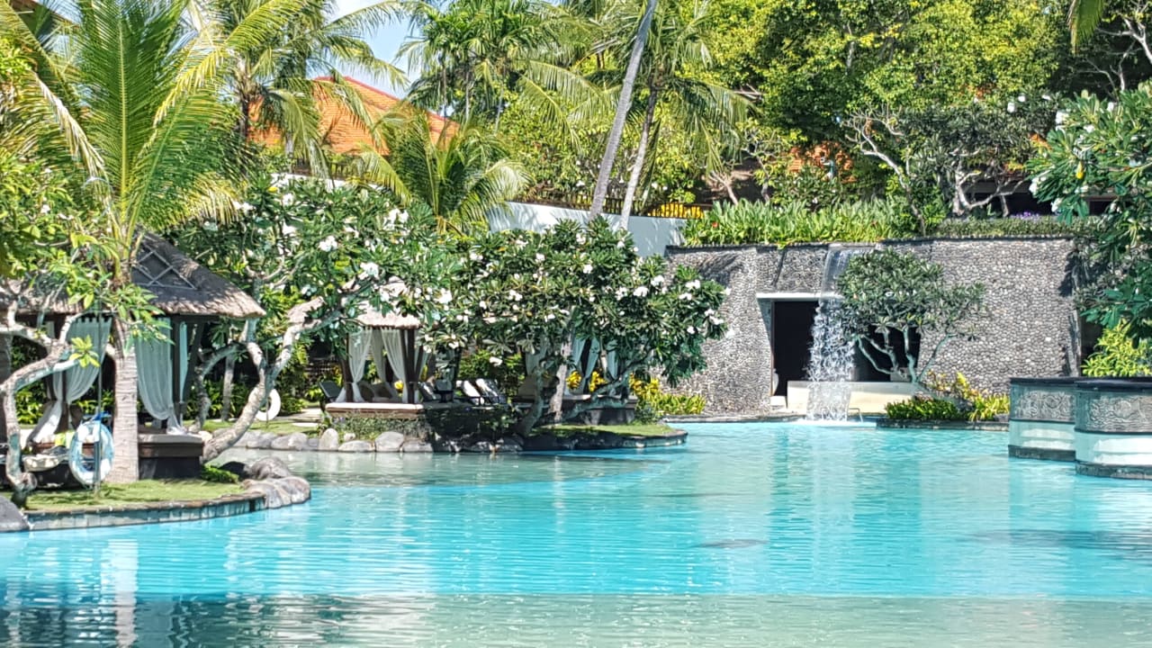 The Laguna Pool The Laguna A Luxury Collection Resort & Spa