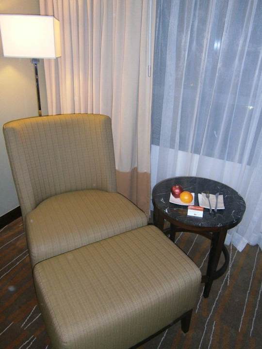 Kącik wypoczynkowy Hotel Holiday Holiday Inn Suites Makati