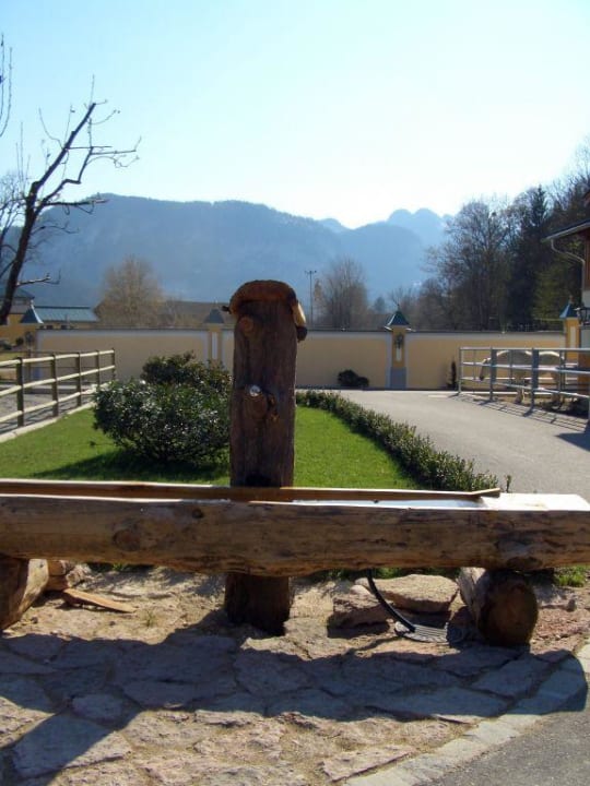 Tränke am Reitplatz POST Family Resort