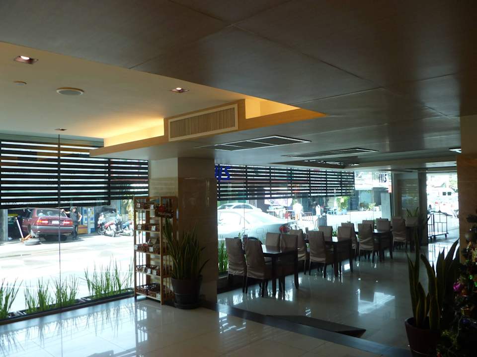 Geräumige Lobby Hotel Centric Place