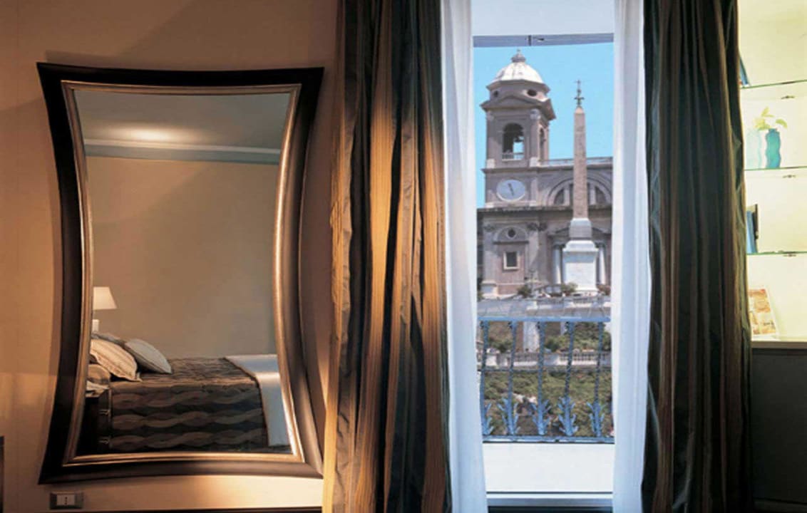 Suite Hotel Inn at the Spanish Steps