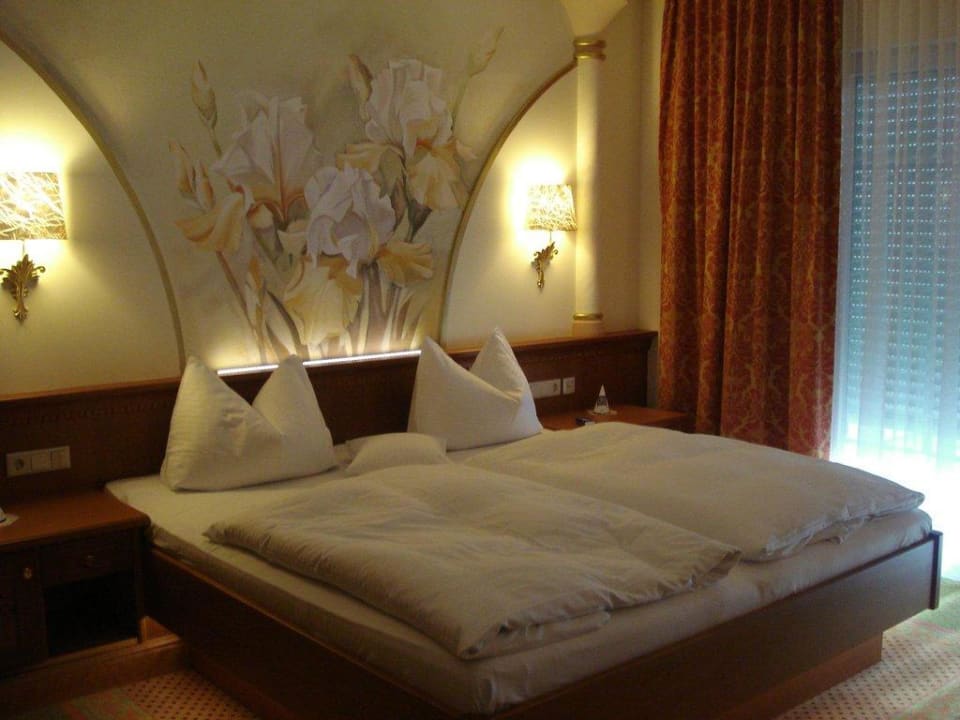 Schlafzimmer Hotel am Schlossberg