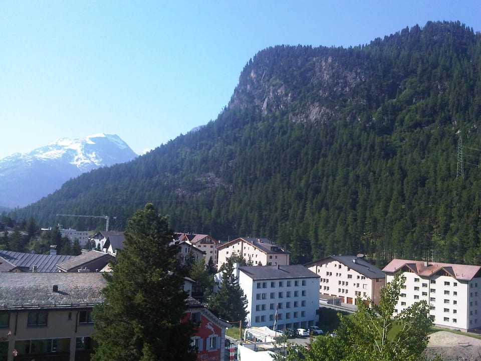 Auf den Ort Hotel Walther Pontresina