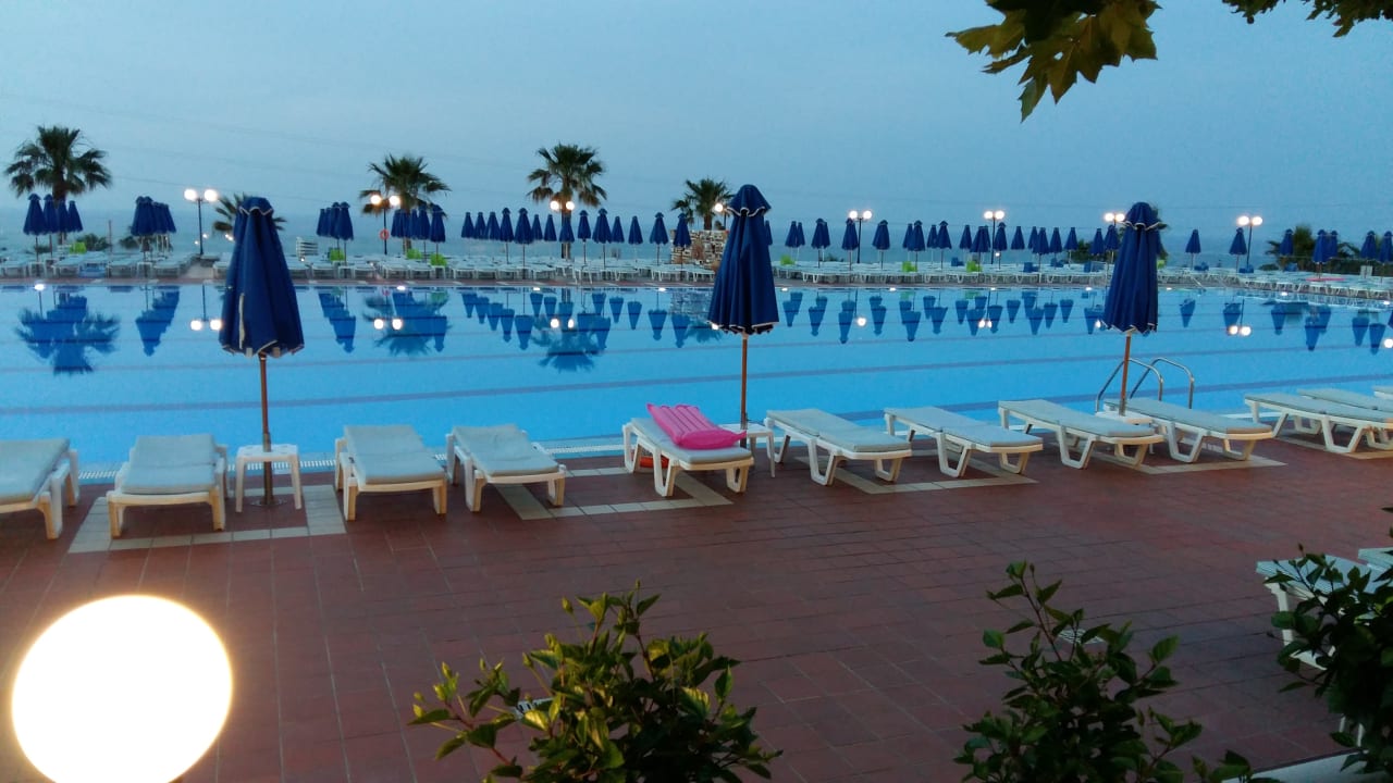 Pool Royal & Imperial Belvedere Resort