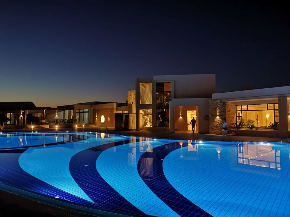 Außenansicht Grand Hotel Holiday Resort