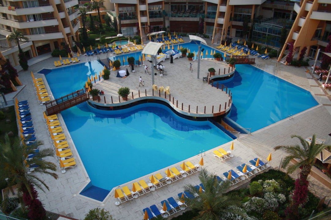 Die Poolanlage Alaiye Resort & Spa
