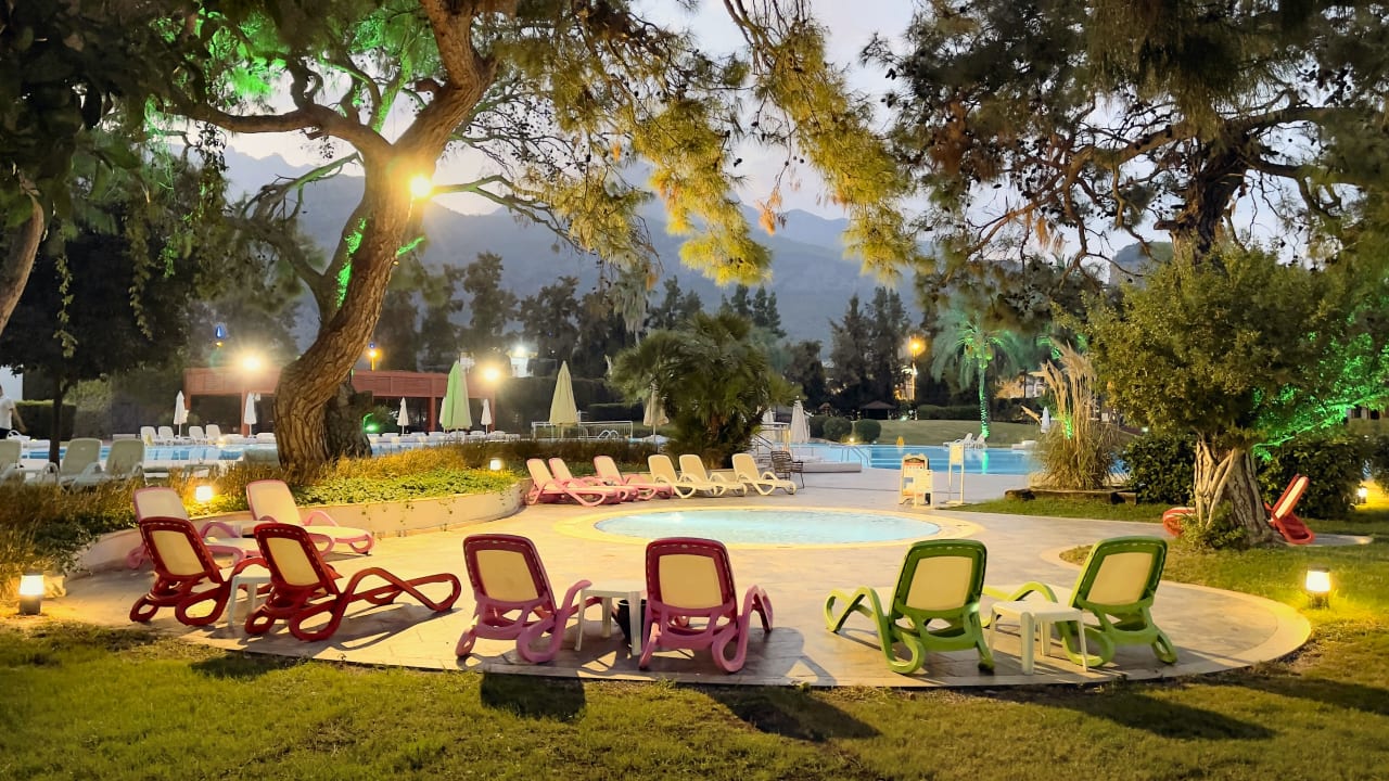 Pool TUI MAGIC LIFE Beldibi +16